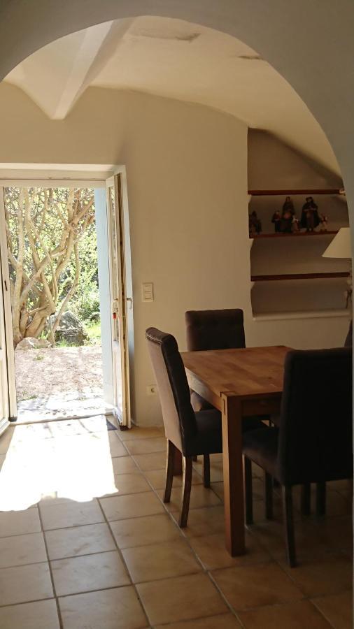 Gite En Cevennes Du Sud, Bergerie Restauree Au Rez De Jardin D'Une Bastide Avec Piscine, Vue Exceptionnelle, Authenticite Et Confort Saint-Laurent-le-Minier Екстериор снимка